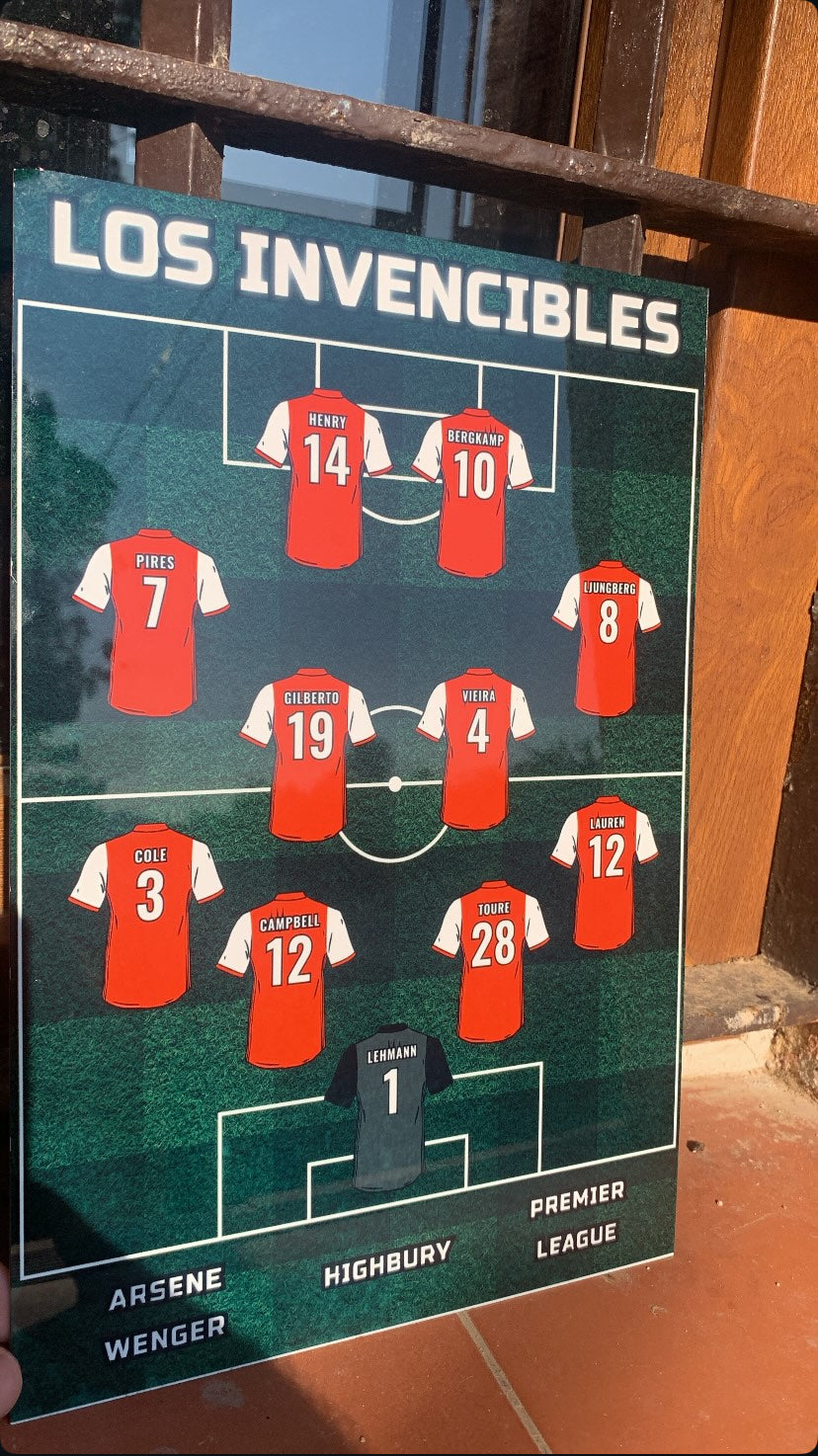 LOS INVENCIBLES