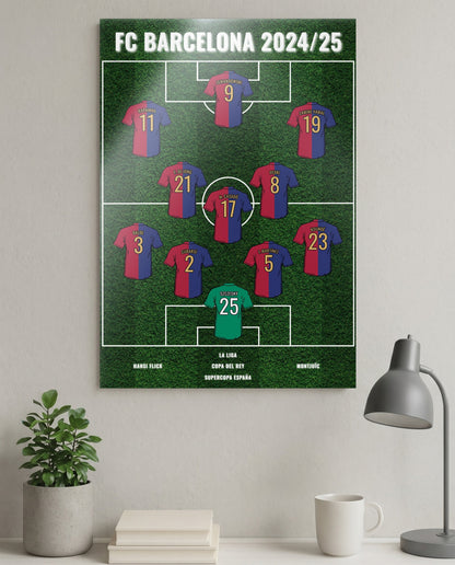 CULÉS - 2024/25 02 - desk_scene.jpg