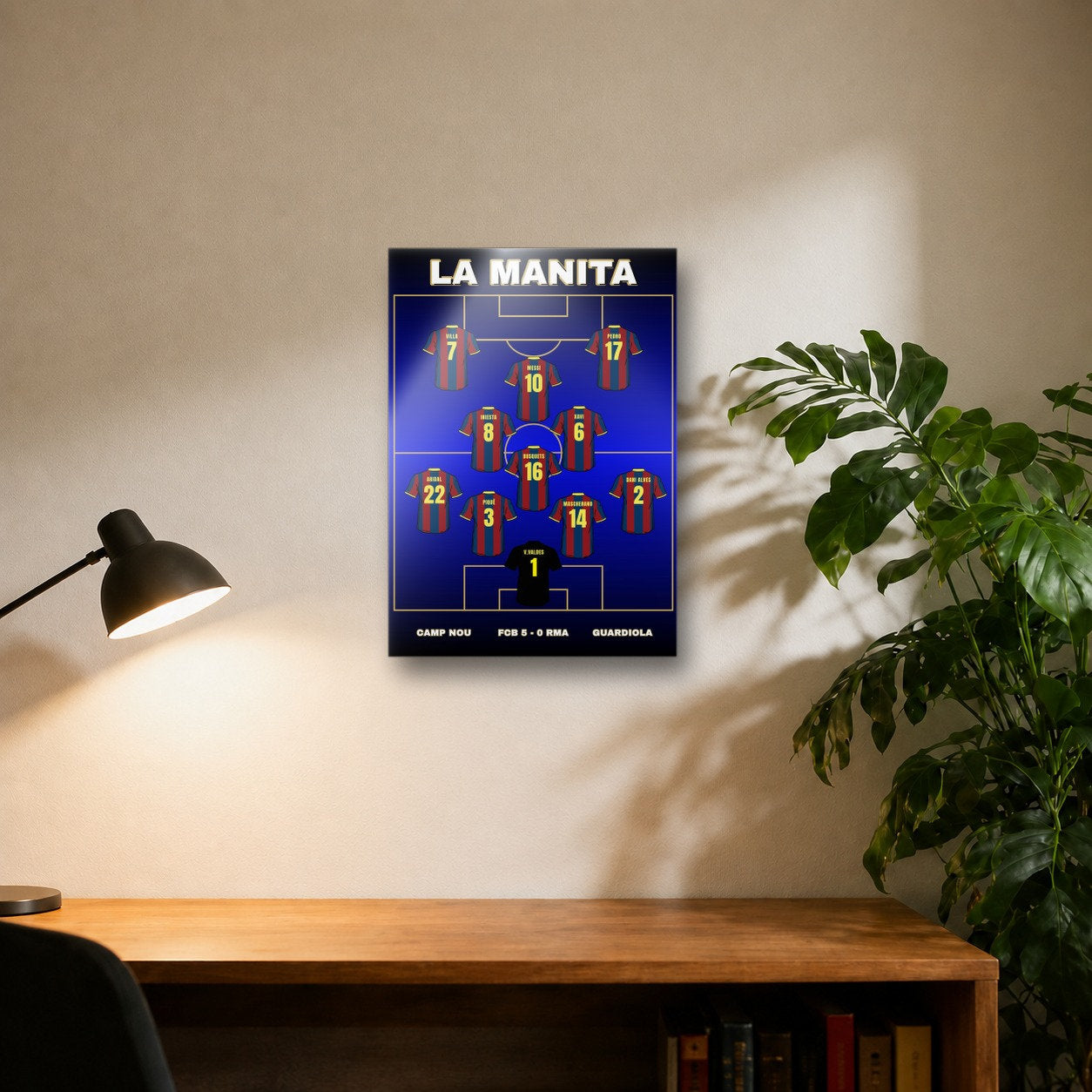 LA MANITA (2010) 27 - Escritorio_y_planta,_anadir_sombra.jpg