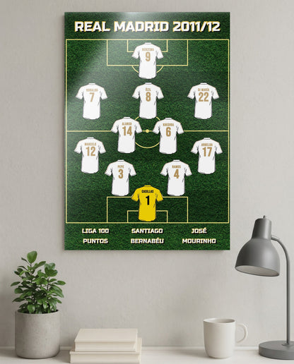 LOS BLANCOS - 2011/12 02 - desk_scene.jpg